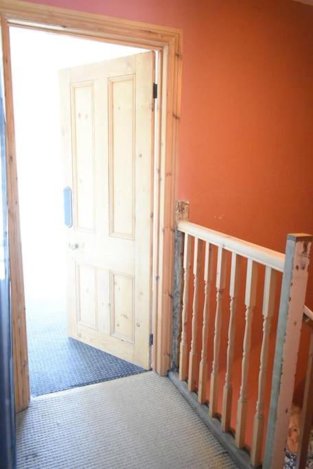 Bridge View Victorian Townhouse Central Aberystwyth Sleeps 6 Villa Exterior foto