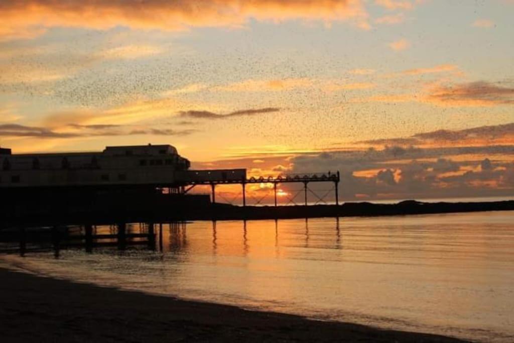 Bridge View Victorian Townhouse Central Aberystwyth Sleeps 6 Villa Exterior foto